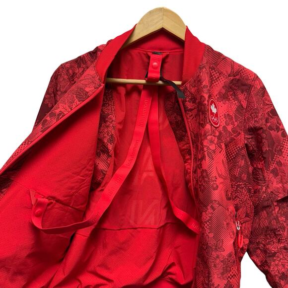 Lululemon Team Canada Women's Vented Jacquard Bomber Jacket Red Size 6 - Picture 9 of 14